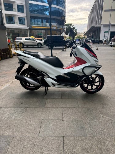 Honda pcx 2019