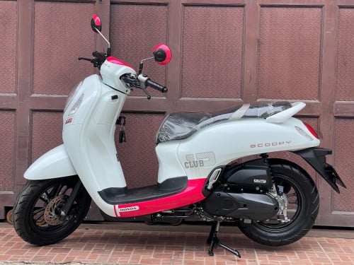 Honda Scoopy ឆ្នាំ2021 Smart Key ម៉ាសុីនហាប់នែ ល្អប្រើ ម៉ូតូ98%