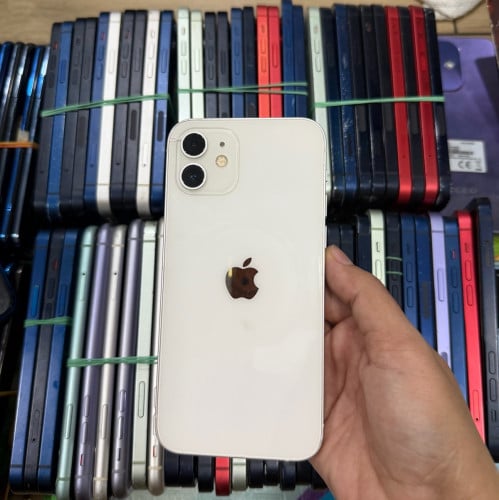 I phone12​ ចូលហេីយ​ម៉ូយៗ​