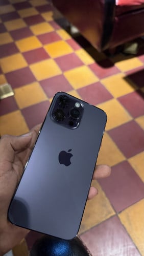 iPhone 14 Pro Max សាណុំហ្សុីន