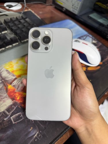 iPhone 15promax 256G Z/PA សានុំសុីនថ្ម79% តម្លៃ660$