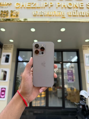 iPhone 16 pro LL/A 512G សំនុំសុីនស្អាត 99% 845$