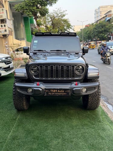 Jeep Wrangler Rubicon 2021 Full option 30000km