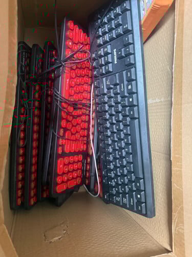 Keyboard ម៉ាទឹក