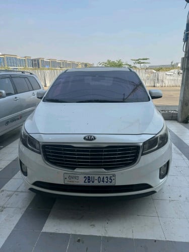 Kia carnival 2015