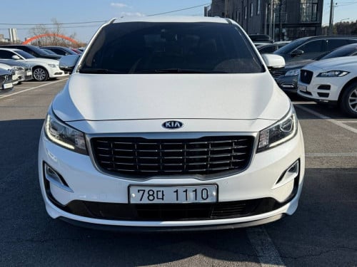 Kia carnival 2019 full option 4button
