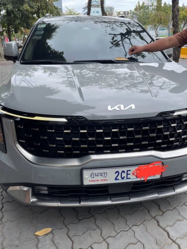 Kia carnival 25 ម្ចាស់ដើមទី1ឡានថ្មីណាស់