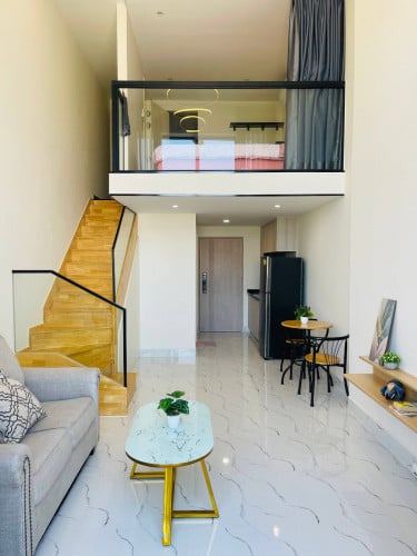 L Tower Condo (Loft Floor)