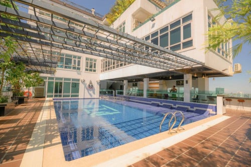 N256 | Gym and Pool, Serviced Apartment 1 Bedroom For Rent in BKK3 Area