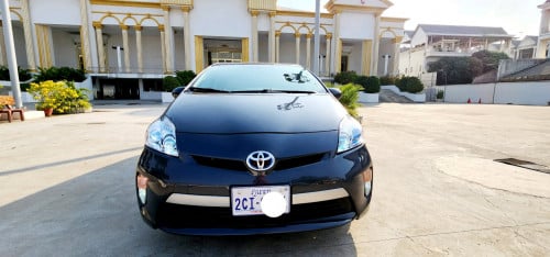 Pruis  012 option 3 ប្រផេះ ផ្លាកអ៊ីន 17900