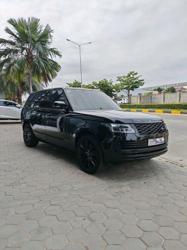 Range Rover Vogue LWB autobiography