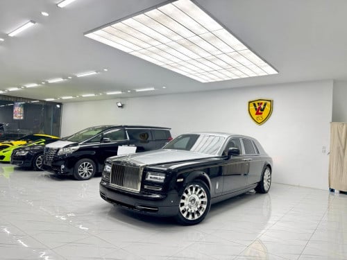 Rolls Royce Phantom VVIP 4កៅអី