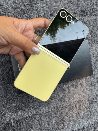 Samsung z flip 6  12G 256G 99%