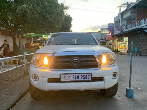 TACOMA 2009 For Rent /出租