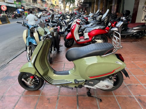 VESPA SPRINT សេរី2023