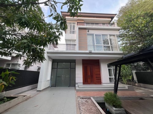 Villa for RENT! • Location: Borey PH Boueng Snor.