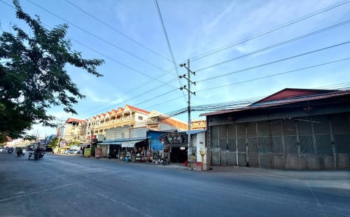 Warehouse for Rent: Stueng Mean Chey, Phnom Penh