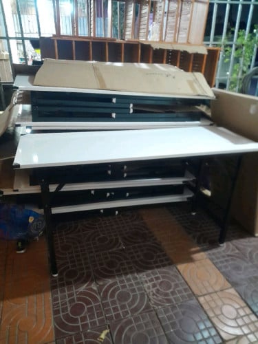 តុបត់ជើង