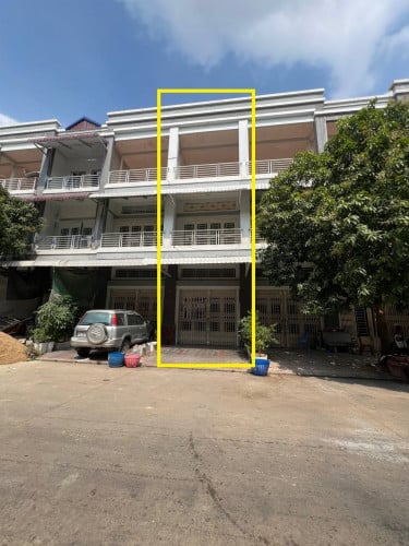 ផ្ទះអាជីវកម្មជួលនៅ បុរីពិភពថ្មីចំការដូង