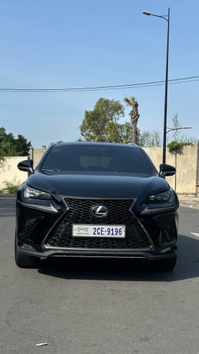 ឡានថ្មីណាស់