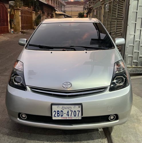 ឡានរៀបចំហើយថ្មីណាស់បងៗលក់ប្រញាប់លុយបង្វិល