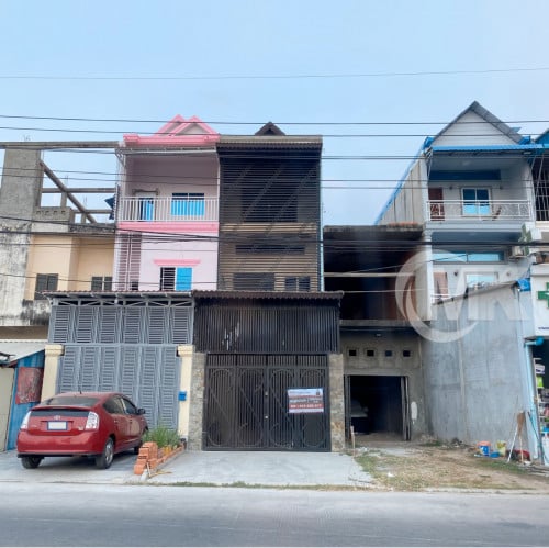 ផ្ទះអាជីវកម្ម សម្រាប់លក់ (ក្បែរបុរីភ្នំពេញថ្មី Elites Park 2)