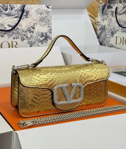 កាបូប​ស្បែក​ សាយM  full  box set