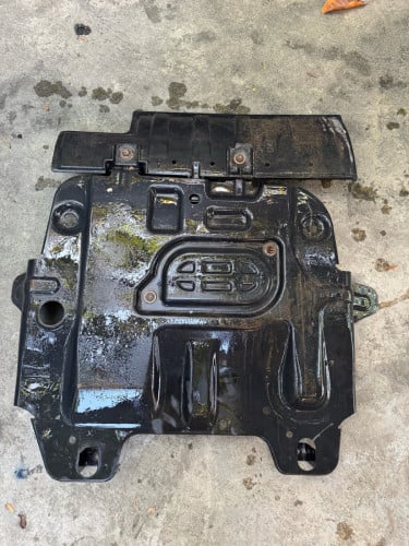 បាតក្រោមម៉ាសុីន prado 2010