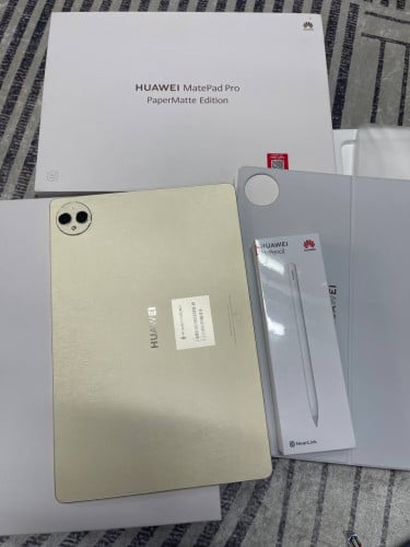📲📲📲 :Huawei MatePad pro 12.2PaperMatte Edition មាន Keyboard Pen mouse Ram:12G Rom:512G 99%:Green