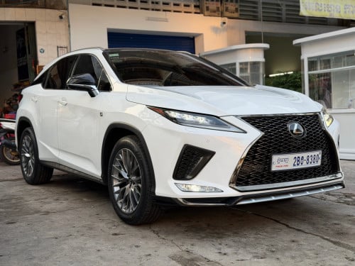 ម្ចាស់ដេីមទីមួយកាត់ឈ្មោះជូន😘