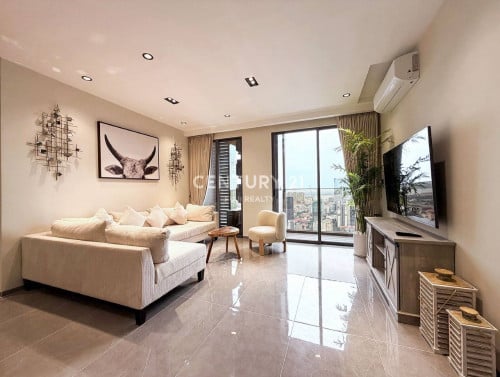 BKK1- Brand new 3Bedroom condo for rent at time Sqaure 5