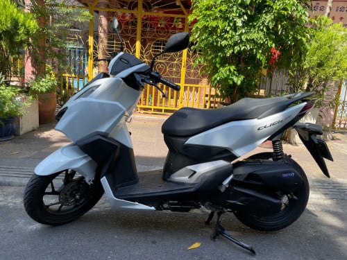 Honda Click160cc 2023 New98%មានពន្ធកាតគ្រីស្លាកលេខ