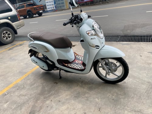 Honda scoopy 2020