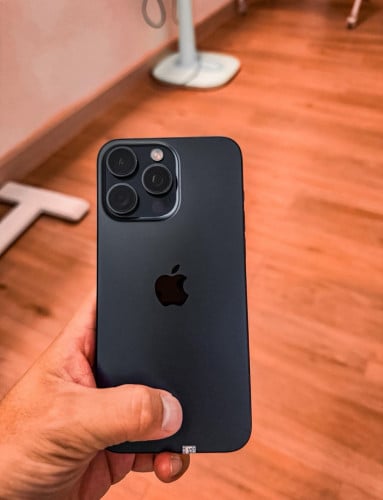 iPhone 15 pro max 1T