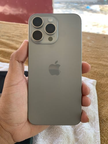 IPhone 15 Pro Max 256GB/តួរខ្ចី​ស្អាត​98.99%🔋ហ្សុីន​91%សាក់បាន340ដង