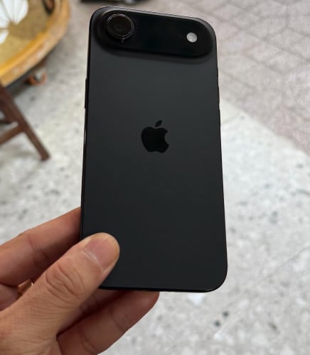 iPhone 17 Air 256G 98% Black USA