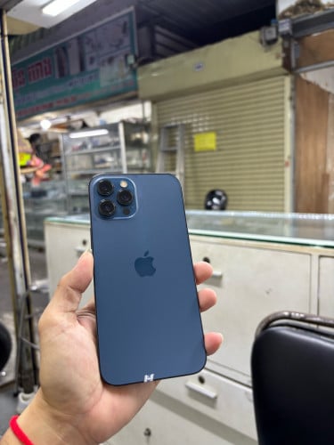 Iphone12pro max 256G LL sim2 ESIM ម៉ាសុីនស្រុីនមានស្គេន អេក្រង់យូរៗបែកពណ៍ម្ដង