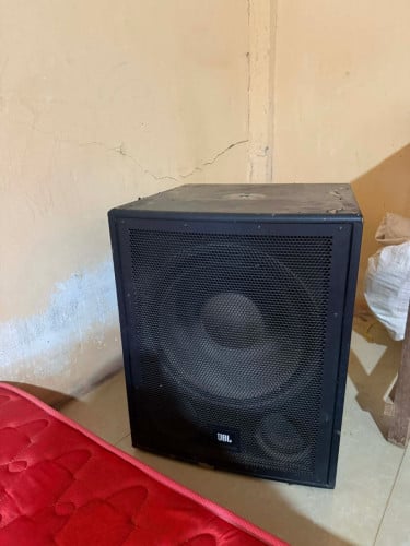 Jbl IRX 115s
