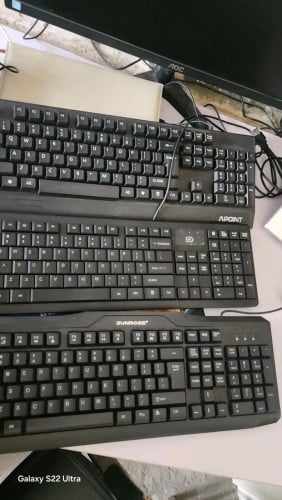 Keyboard នៅស្អាត