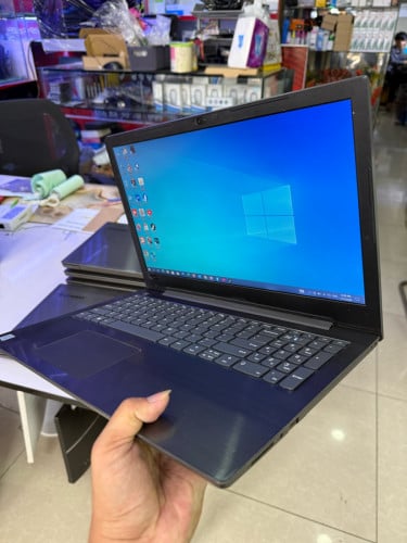 Lenovo V330