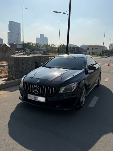 Mercedes Benz CLA 250