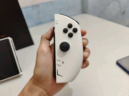 One x player 2 Ram 32/1T