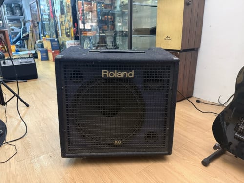 Roland KC-550