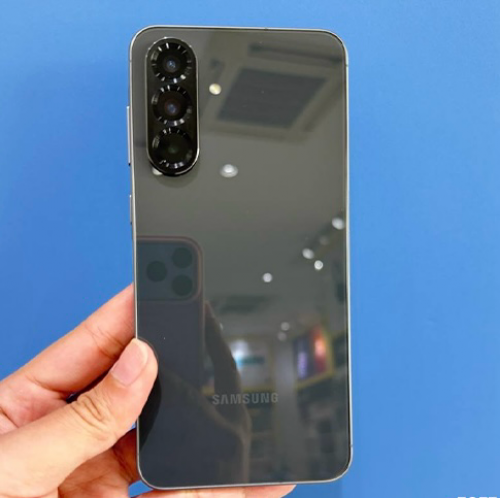 Samsung A56 5G 99% មួយទឹកដូចថ្មី