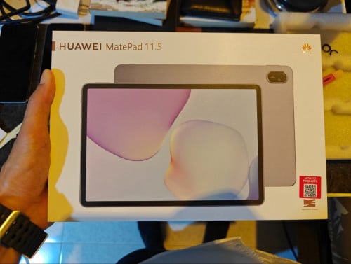 New Huawei MatePad 11.5 2025 with Smart Keyboard New in box