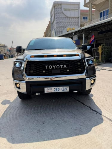 Toyota Tundra 2007 Limited សាំង+ហ្គាសហេីយ​ ប៉ុង2ពណ៌ប្រផេះឡានម្ចាស់ទីមួយ