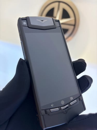 Vertu Ti pure Black 🖤
