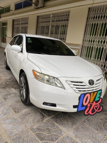 ម្ចាស់ផ្ទាល់