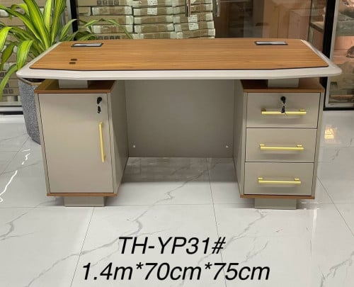 តុបុគ្គលឹក