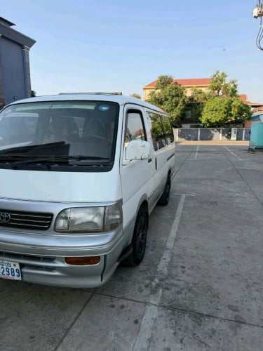 ឡានជិះផ្ទាល់លក់ប្រញាប់ត្រូវការលុយ